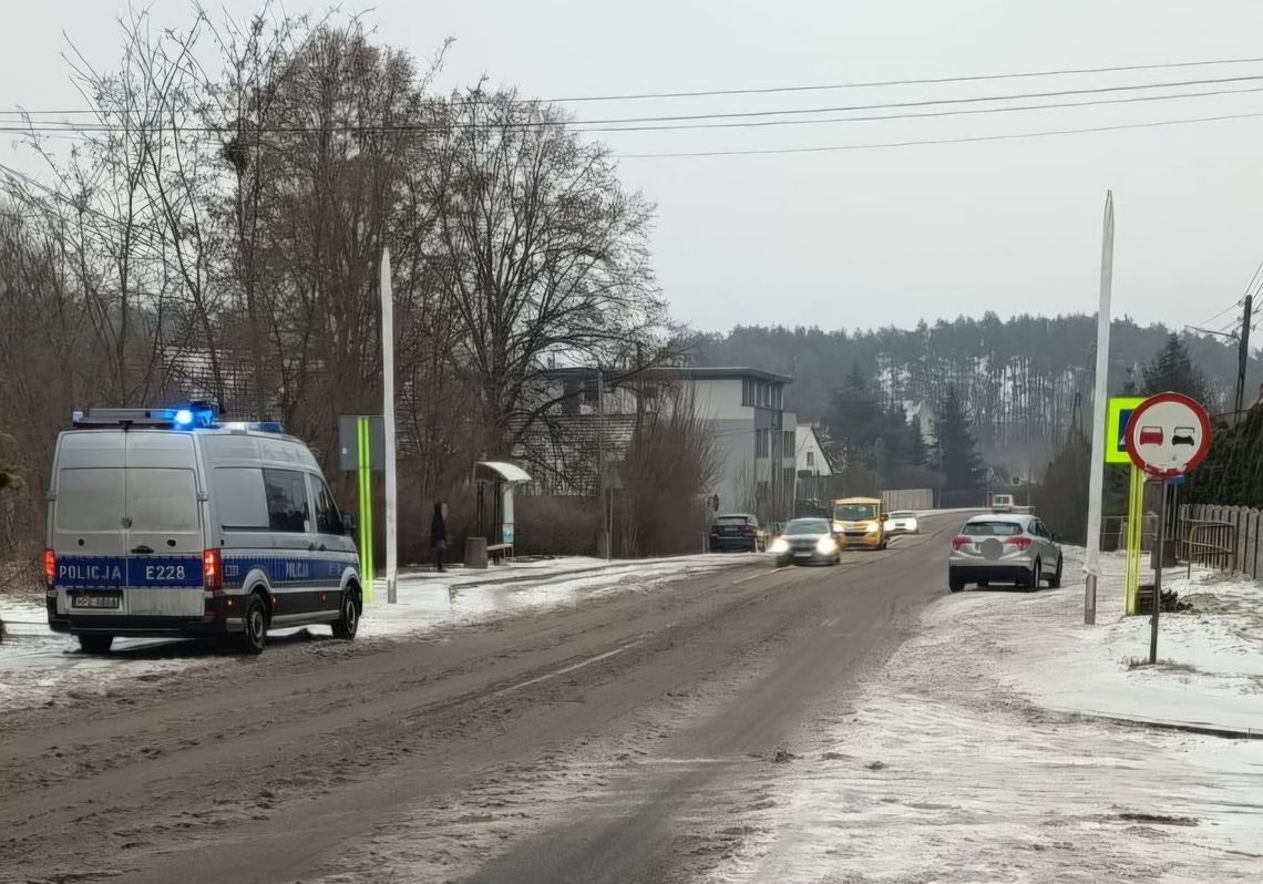 Zielona Góra: potrącenie 17-latki na przejściu dla pieszych