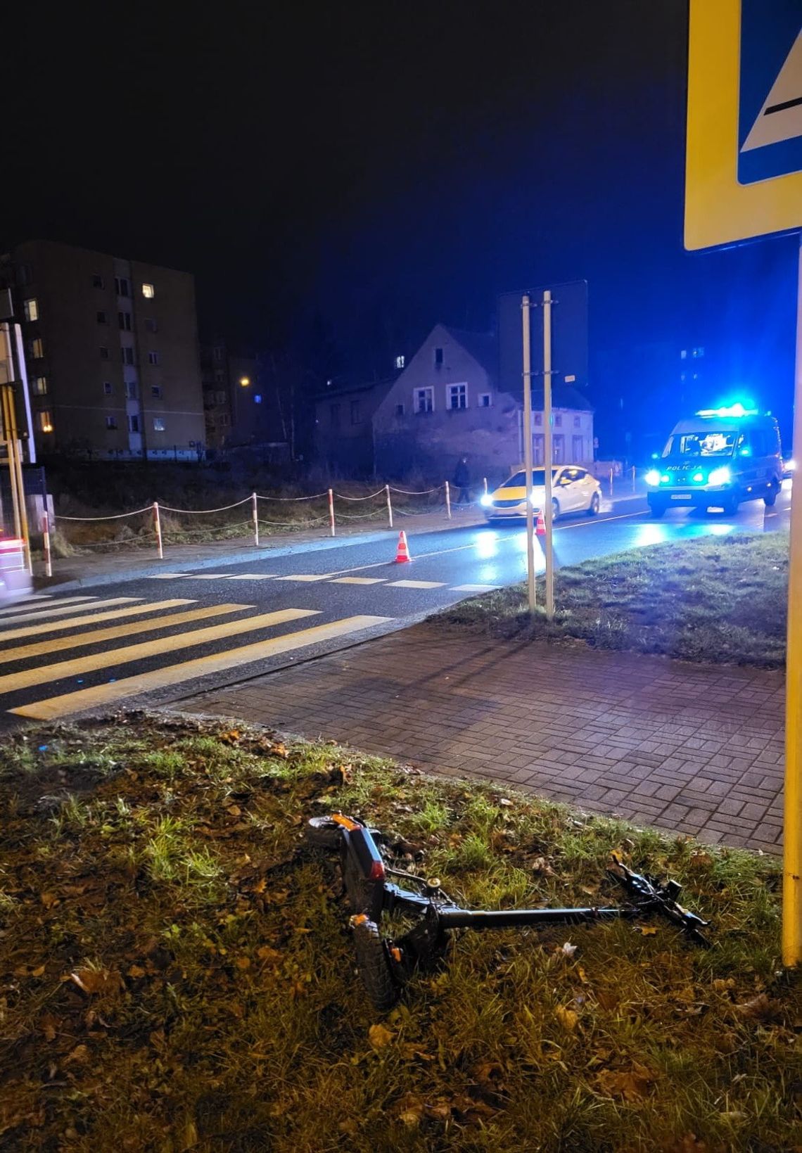 Zielona Góra: potrącenie dziecka na hulajnodze Zielona Góra: potrącenie dziecka na hulajnodze