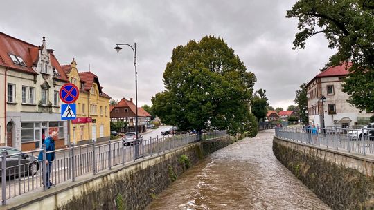 Bogatynia: Miedzianka przekroczyła stan ostrzegawczy